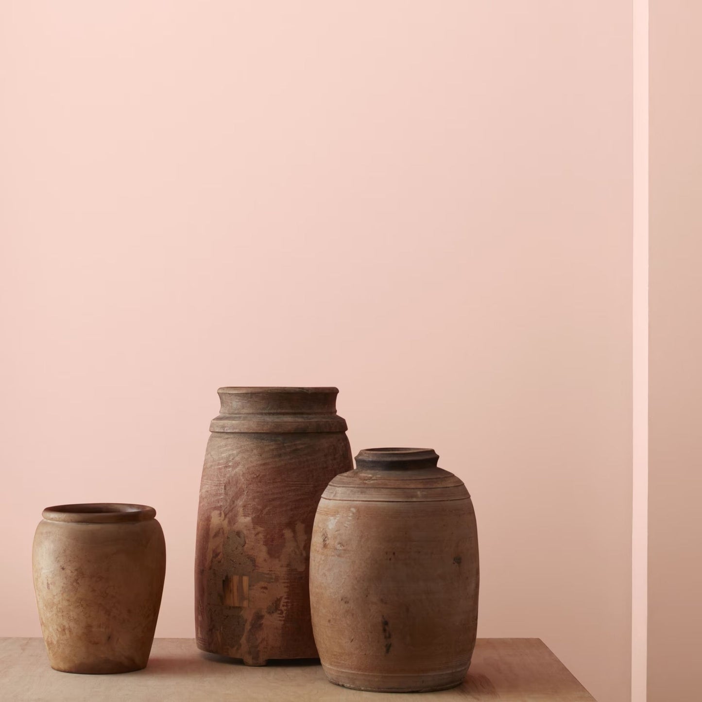 Pale Pink Satin (008) - Benjamin Moore
