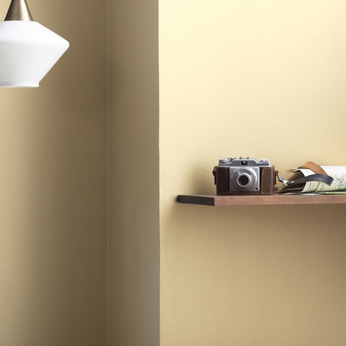 Coronado Cream (219) - Benjamin Moore
