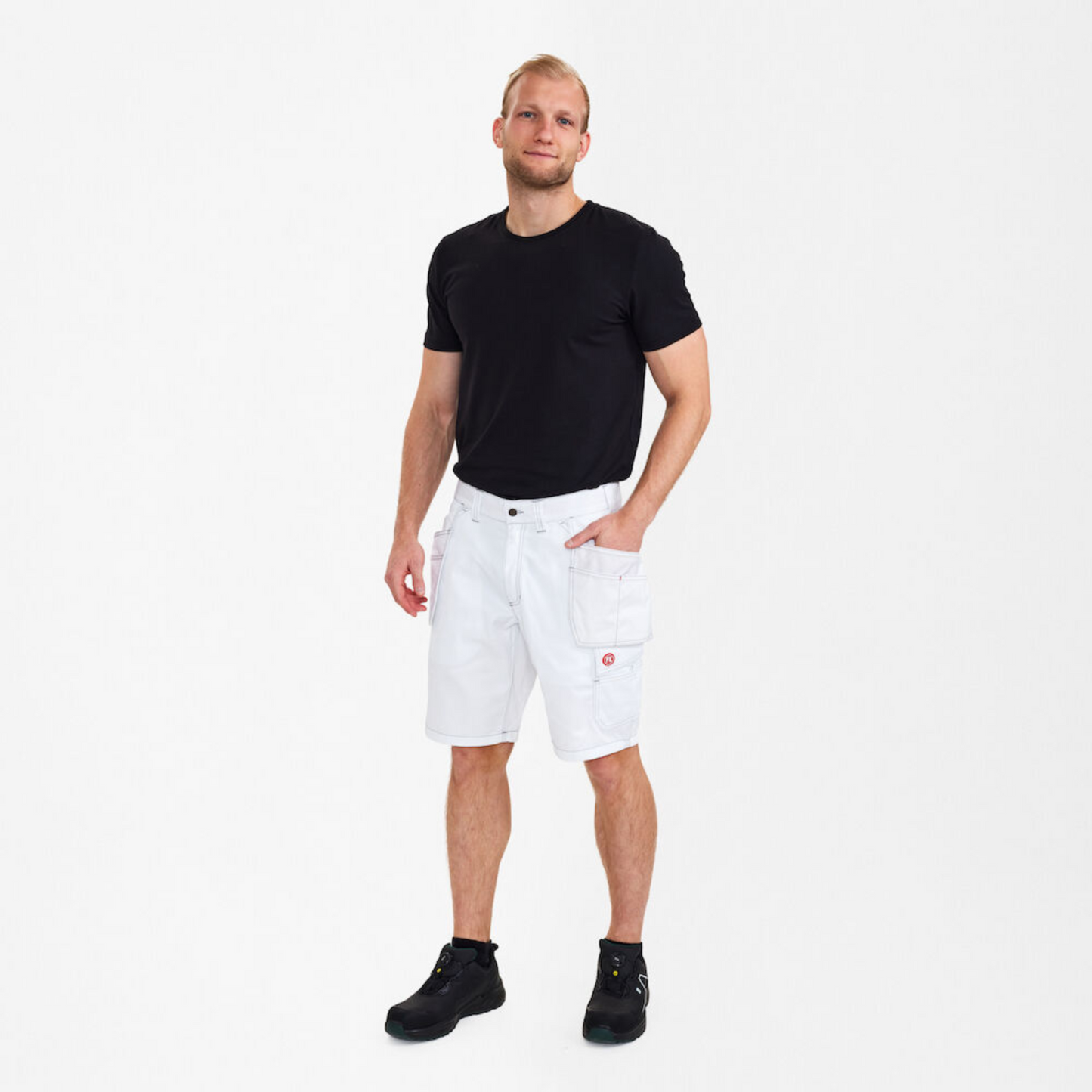 Engel Combat Shorts With Hanging Pockets - White