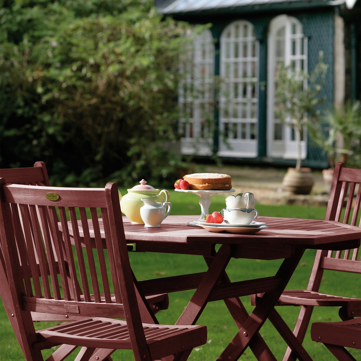 Sadolin Quick Dry Woodstain Mahogany (Water-Based)