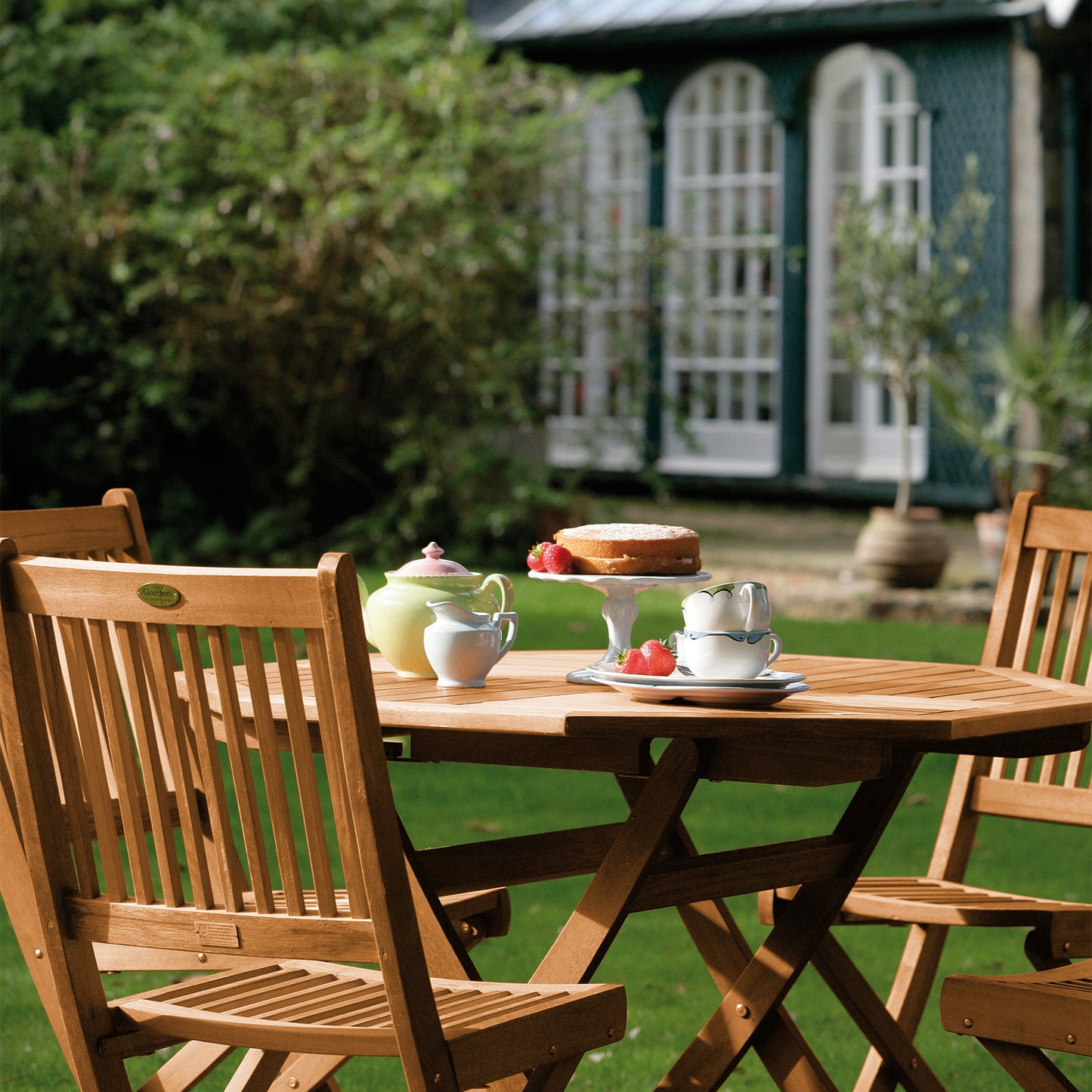 Sadolin Quick Dry Woodstain Tinted Colour (Water-Based)