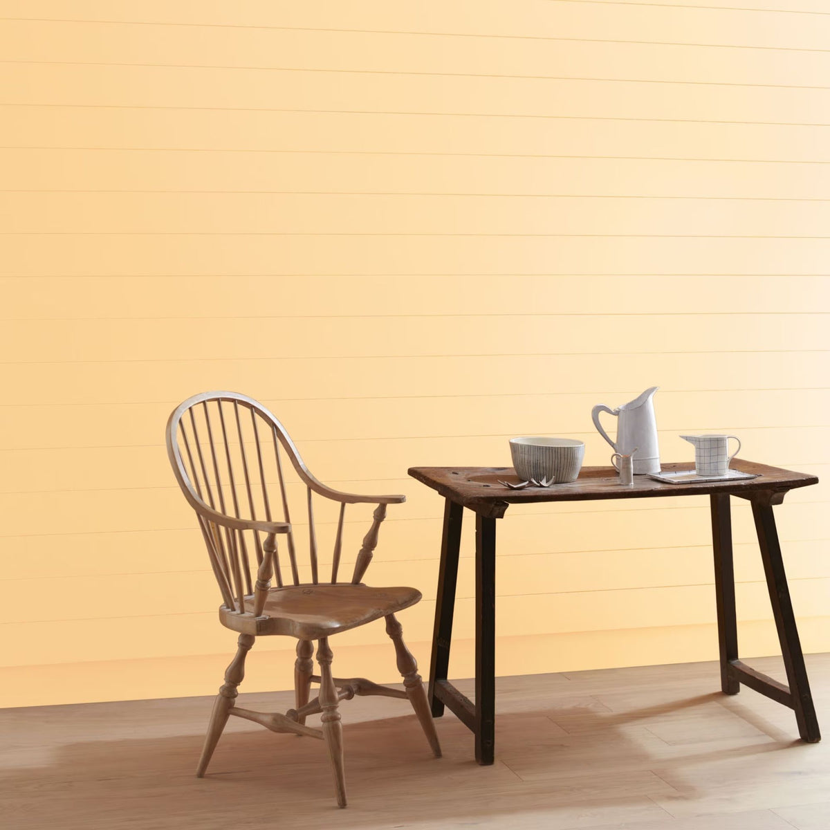Golden Light (143) - Benjamin Moore