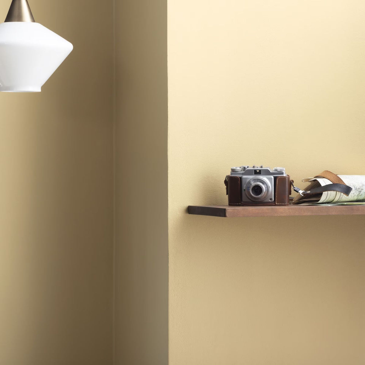 Yellow Bisque (220) - Benjamin Moore