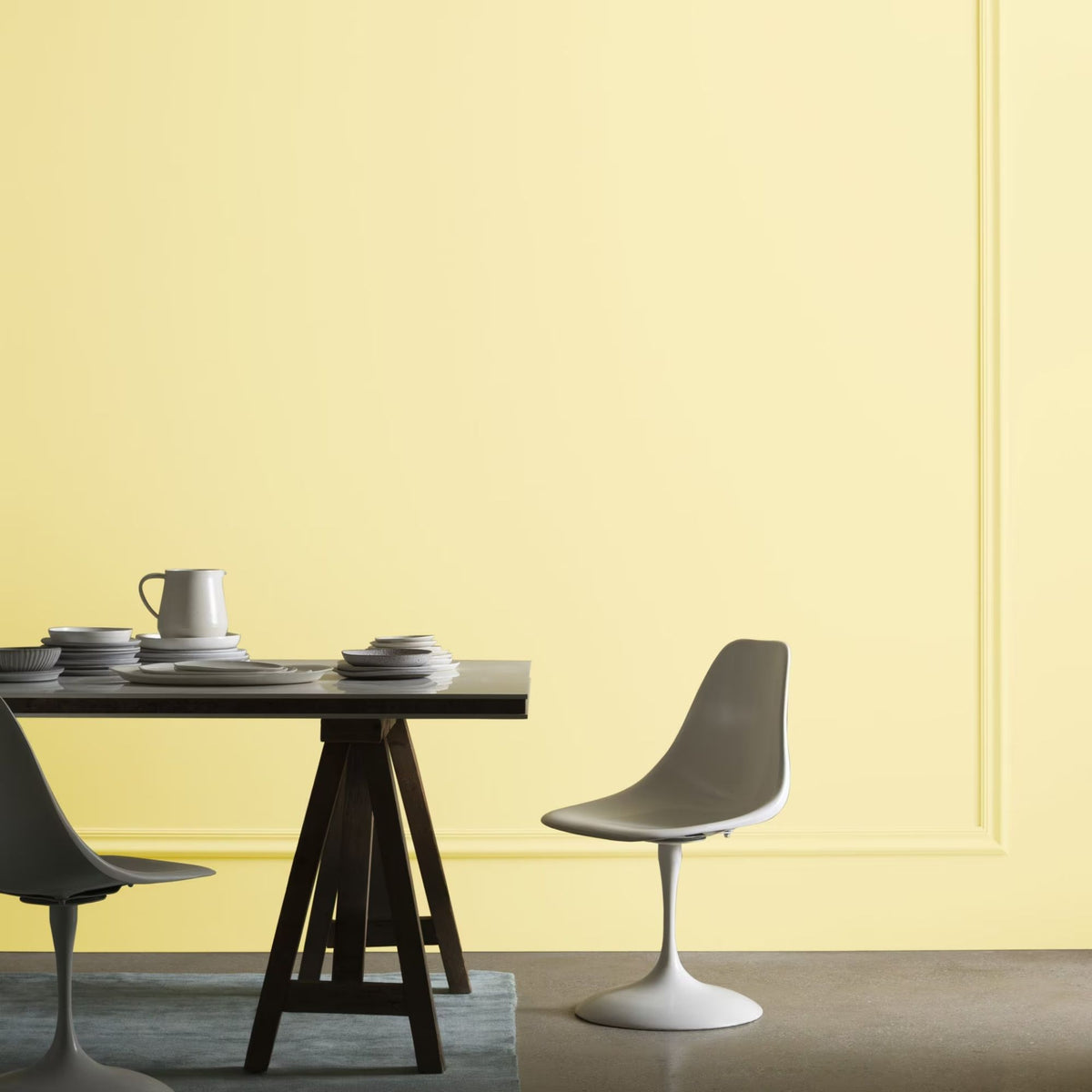 Calla Lily (283) - Benjamin Moore