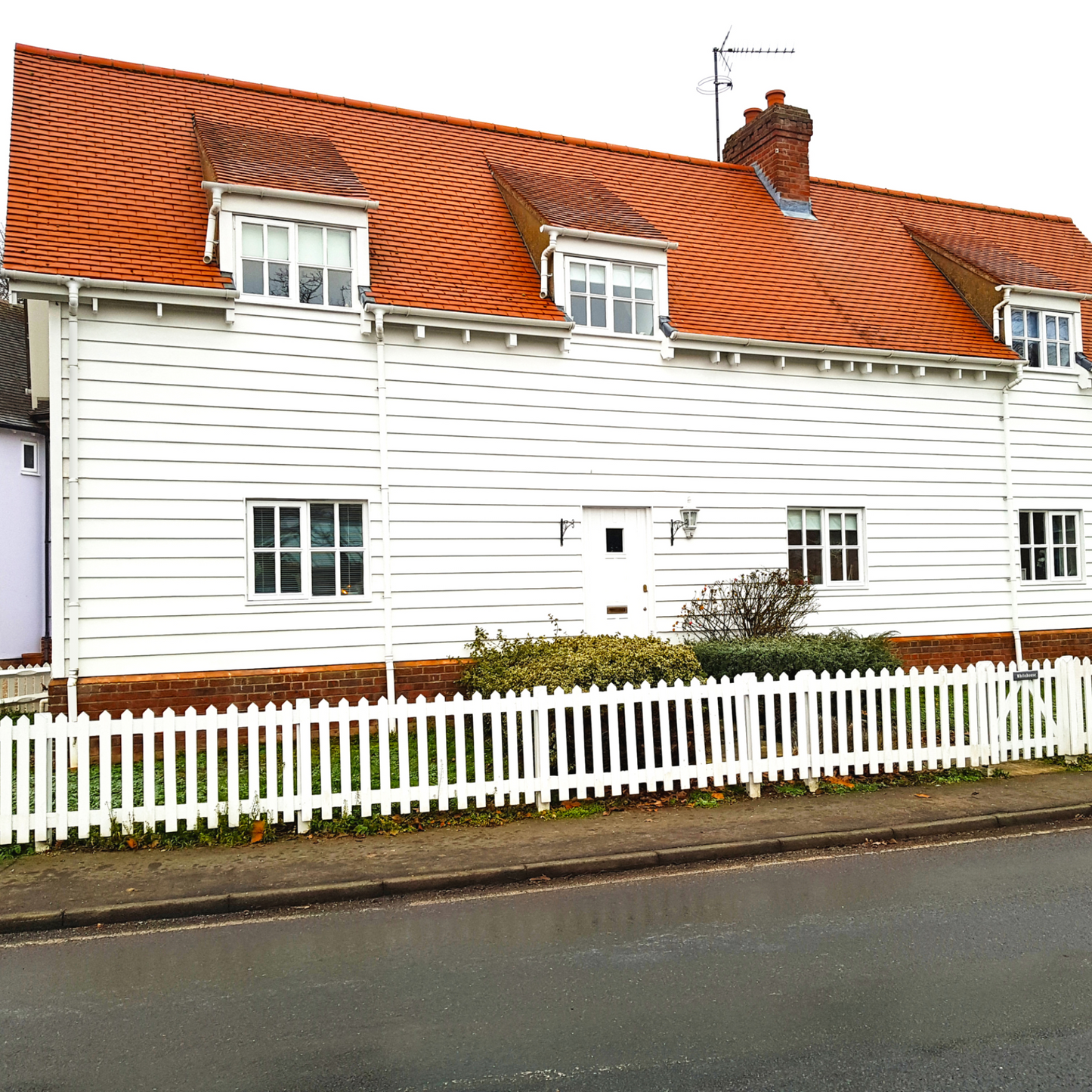 Bedec Barn Paint Satin White