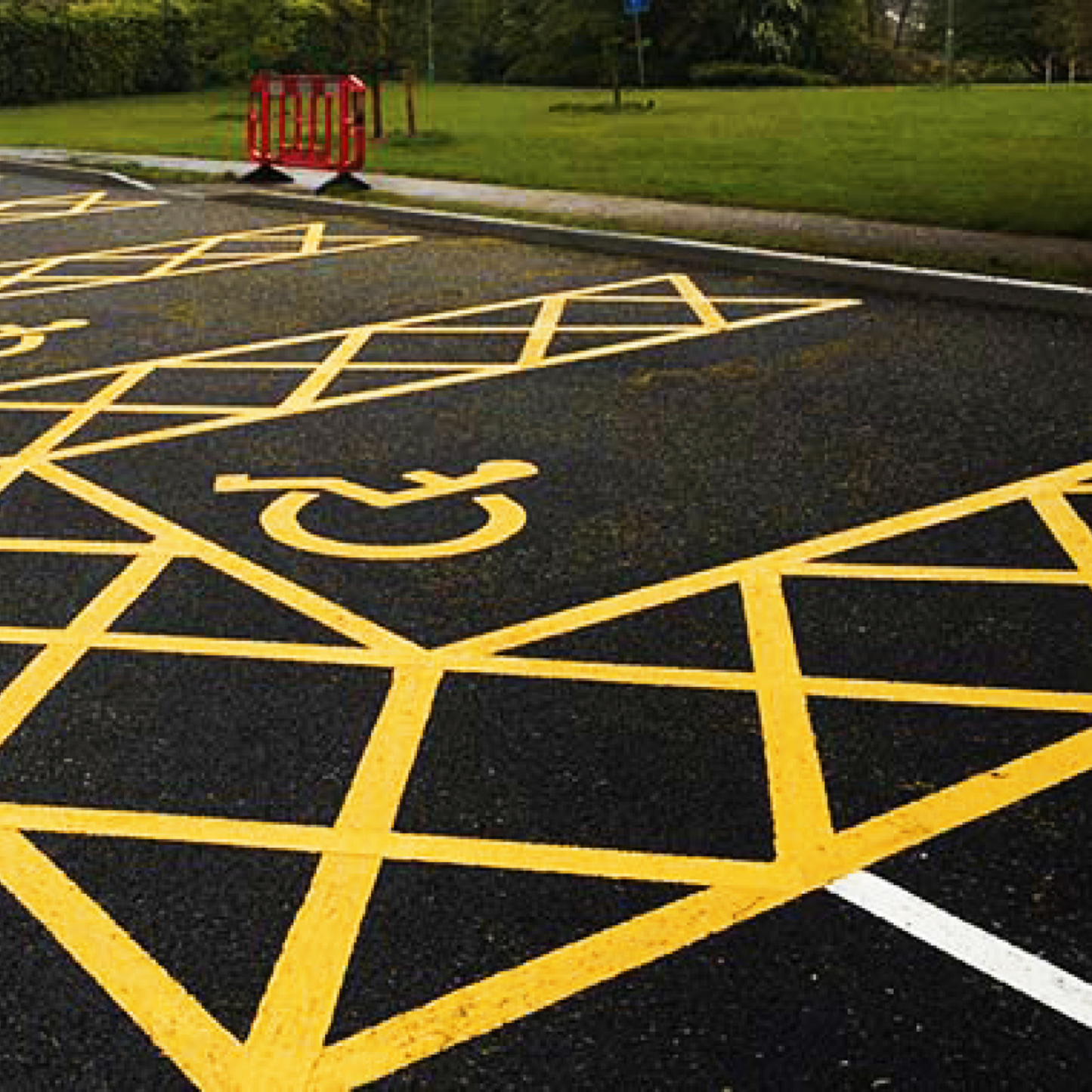 COOVAR LOW ODOUR LINE MARKING PAINT YELLOW