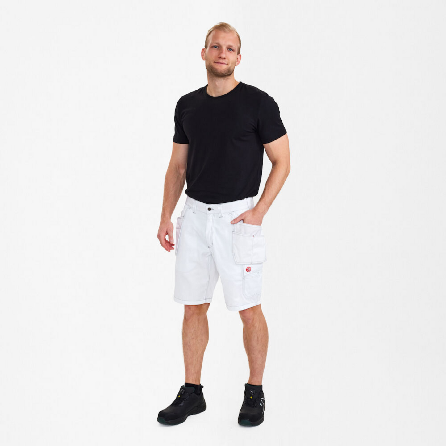 ENGEL COMBAT SHORTS WITH HANGING POCKETS - WHITE