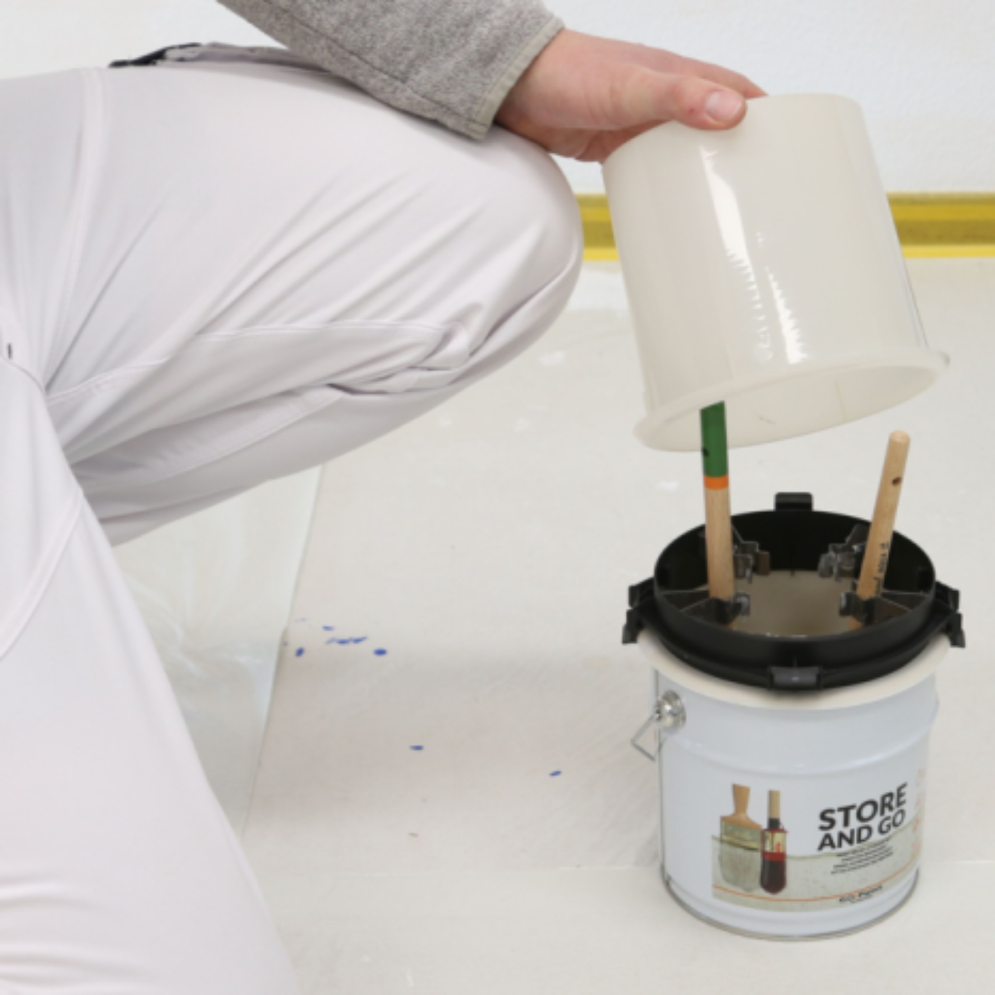 Go Paint Store & Go - Gel Paint Brush Storage System