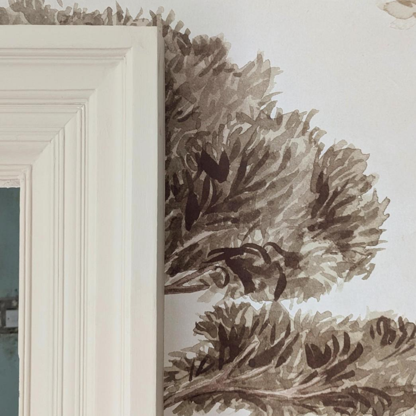 Hanford & Green Acrylic Gloss Paint Tinted Colour - 80% Sheen