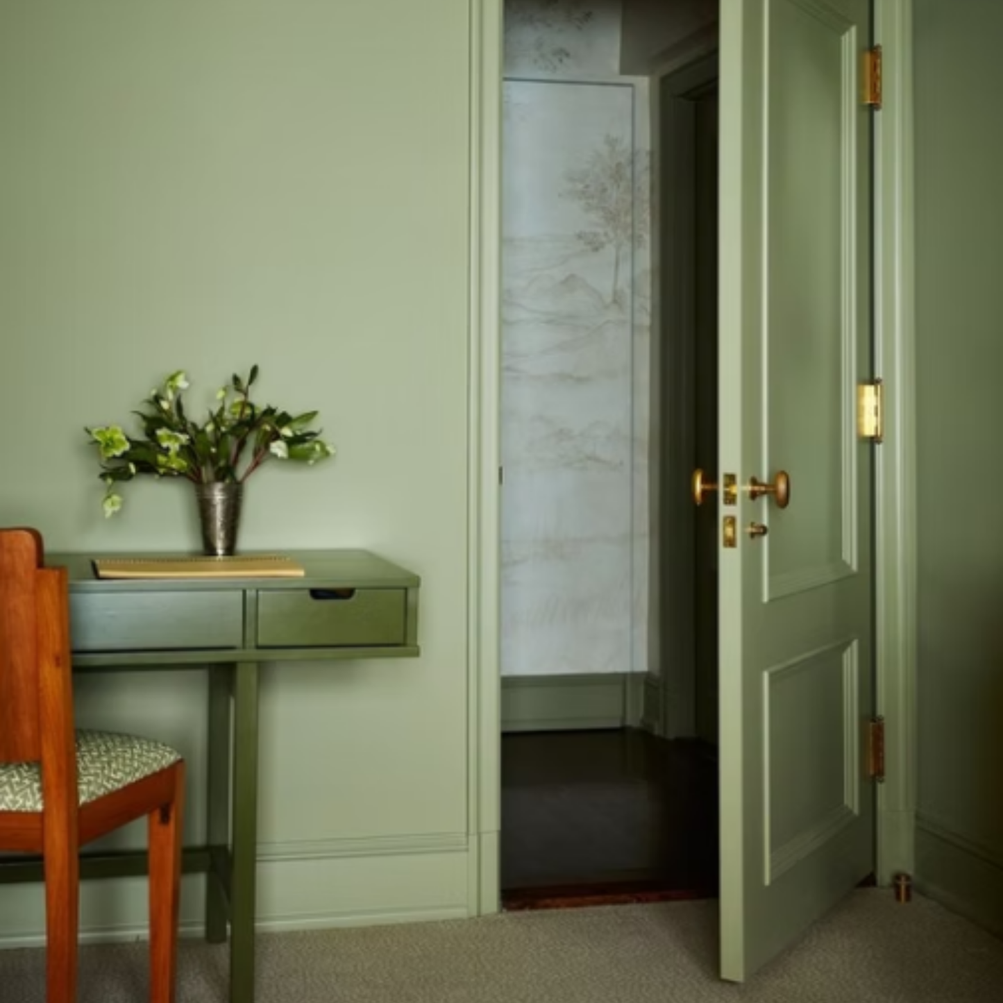 Hanford & Green Acrylic Flat Matt Tinted Colour - 3% Sheen