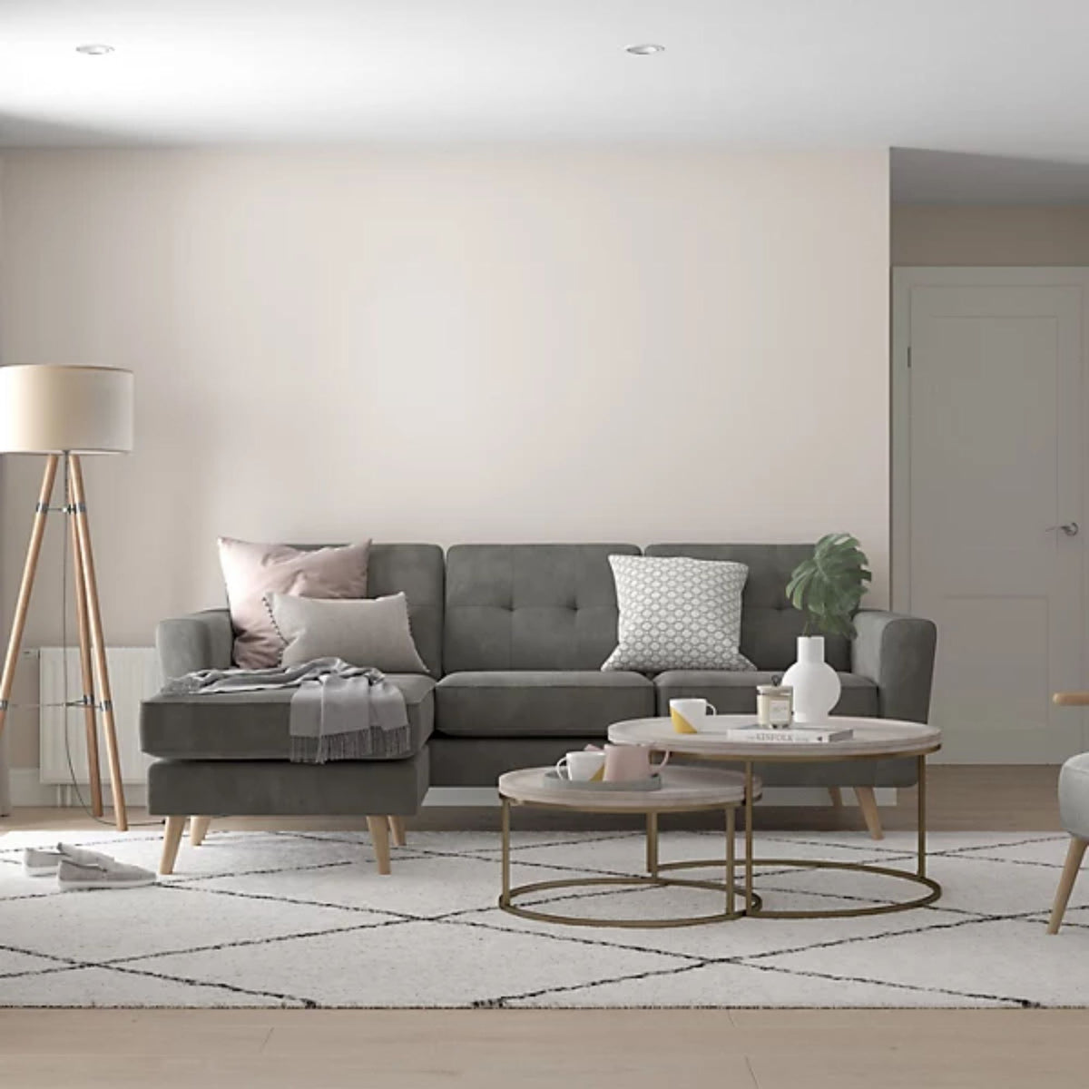 Nutmeg White - Dulux / Armstead