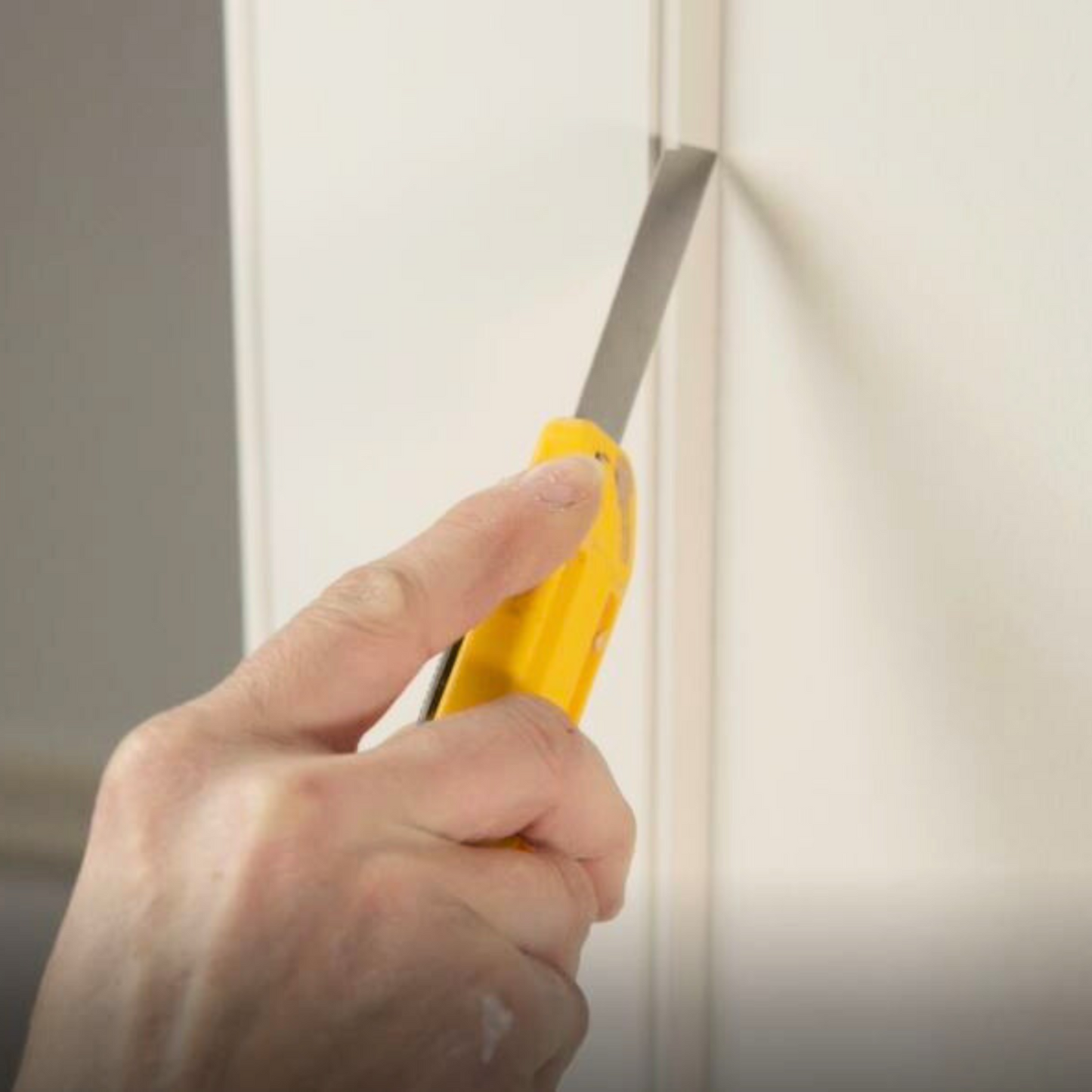 Walther Strong H2O Interior/Exterior Liquid Masking Tape